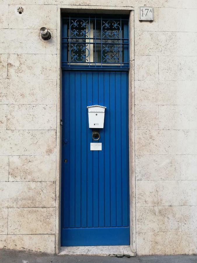 The Blue Strawberry House In San Giovanni Roma Екстериор снимка